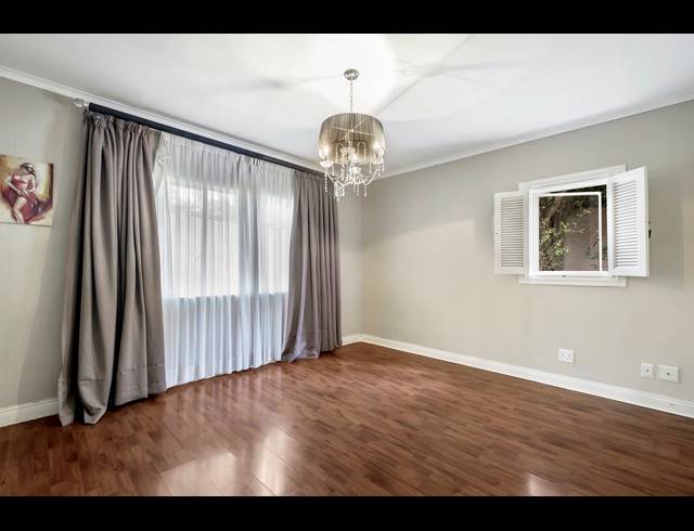 4 BEDROOM HOUSE FOR SALE IN HYDE PARK